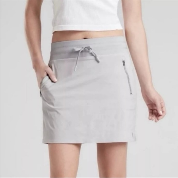 Athleta Dresses & Skirts - Athleta Trekkie North Skirt Size 16T